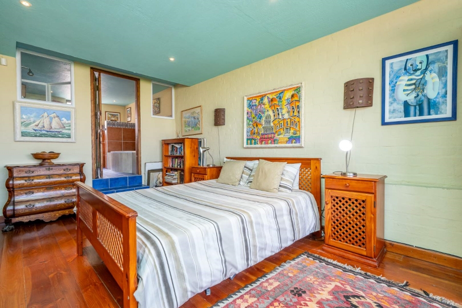 4 Bedroom Property for Sale in Gordons Bay Western Cape